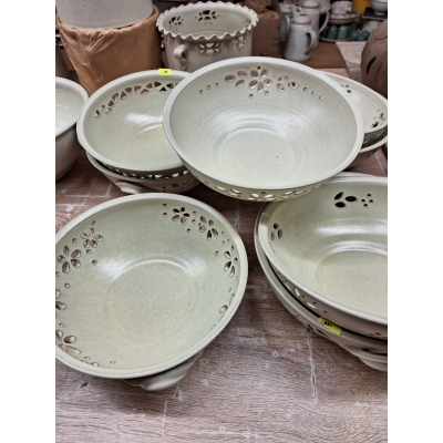 Miska - světle hnědá